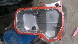 Замена поддона двигателя Chery IndiS (S18D)  